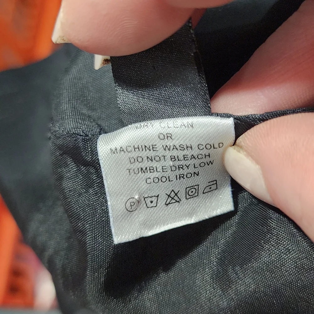 ROBERT RODRIGUEZ Elegant Purple Sleeveless Dress with Amazing Pleating Detail - Picture 3 of 7